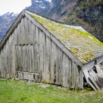 Berg&Wien Massivtre: Restaurering av gammelt naust, Nærøyfjorden, Sogn